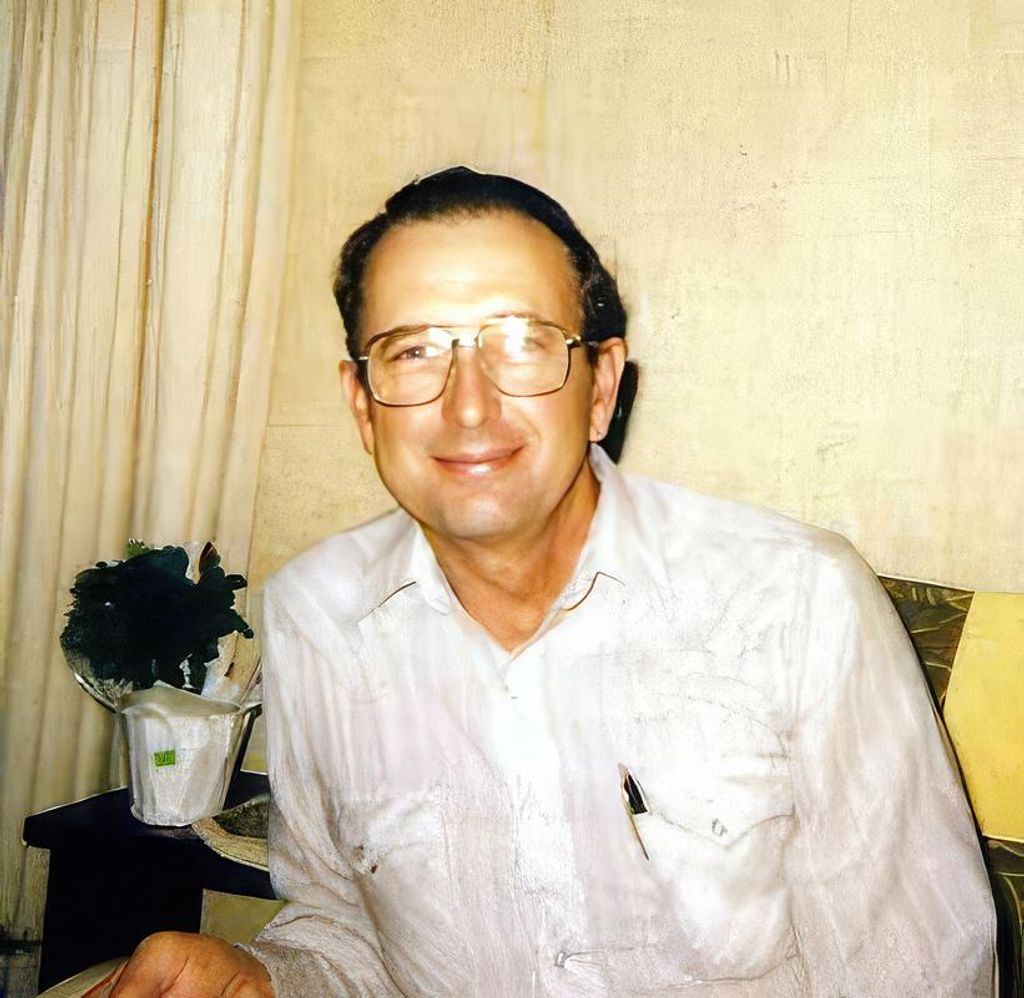 Raymond Levan Robinson Profile Photo