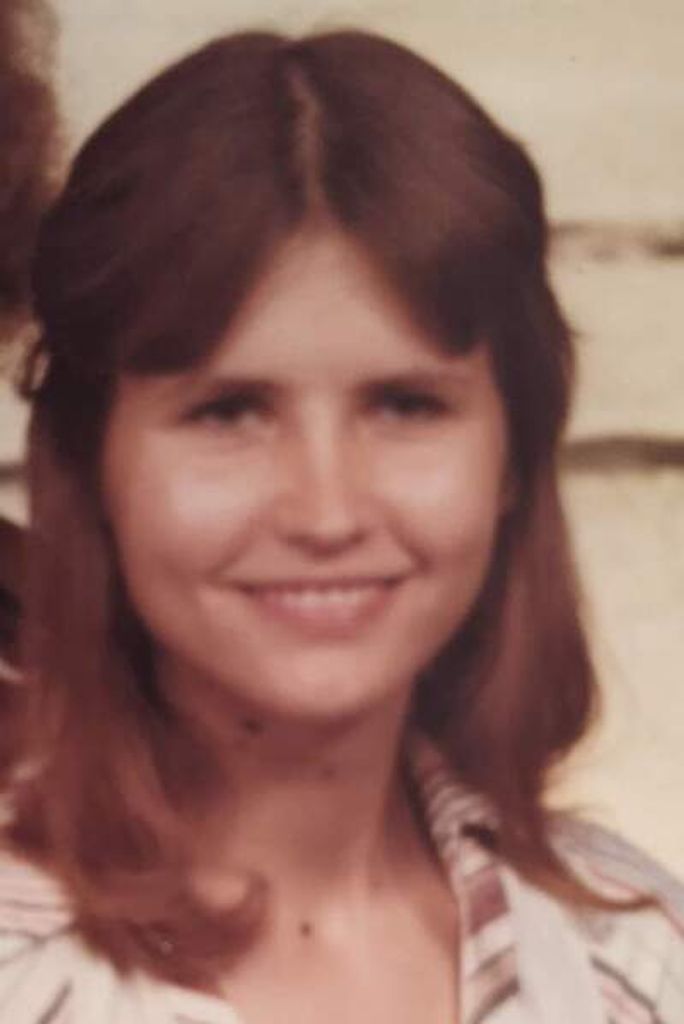 Shirley Ann Smolana Profile Photo