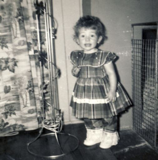 Selena Ann Gernand photo gallery thumbnail 25 of 26