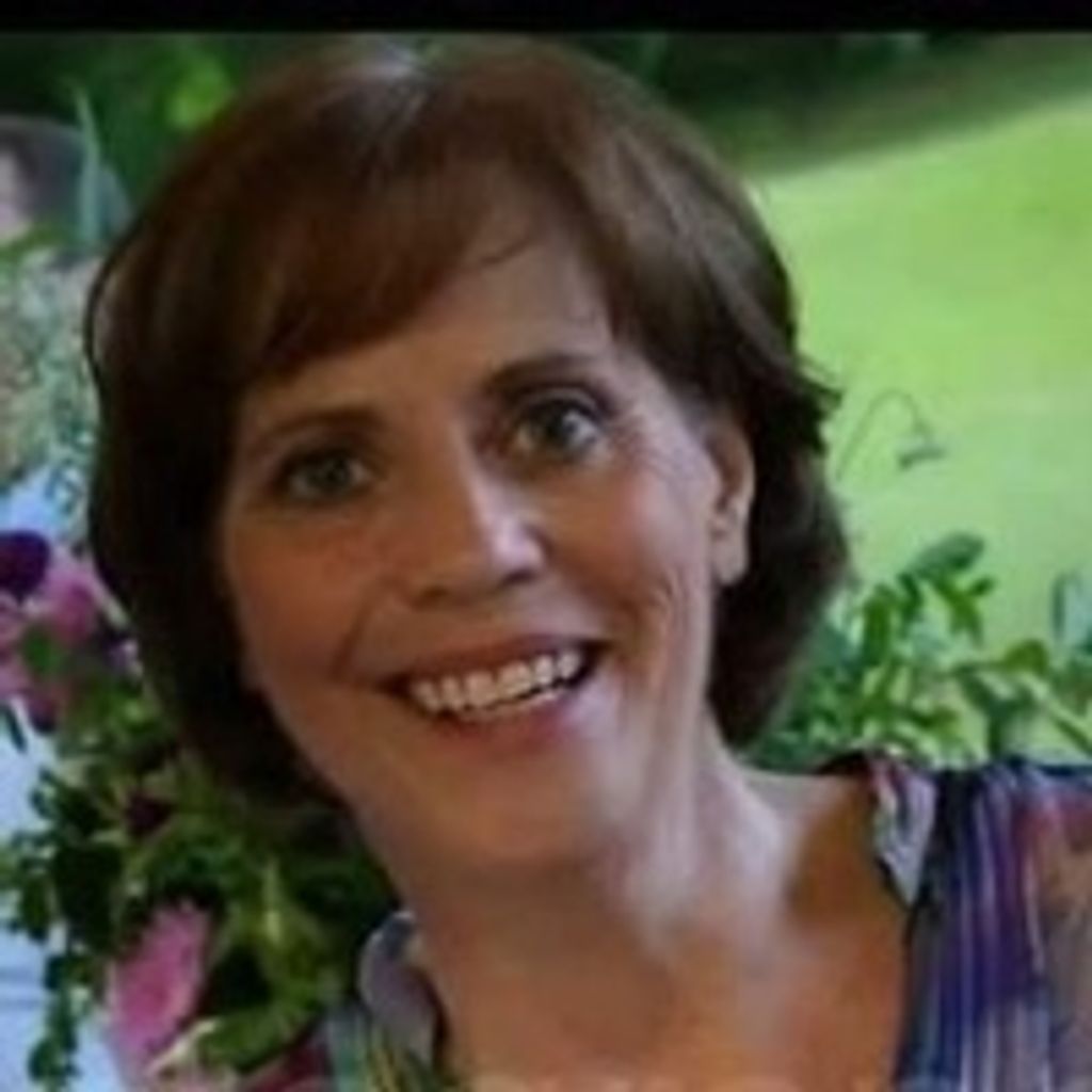 Rebecca Leann Booth