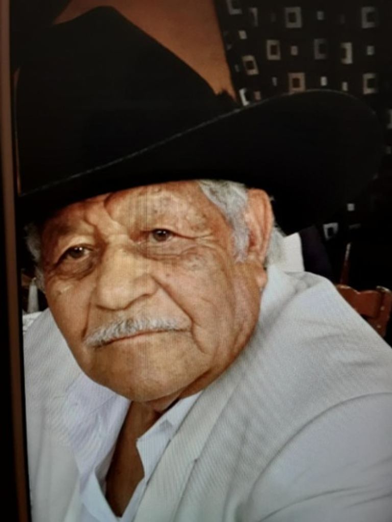 Luis Hernandez Profile Photo