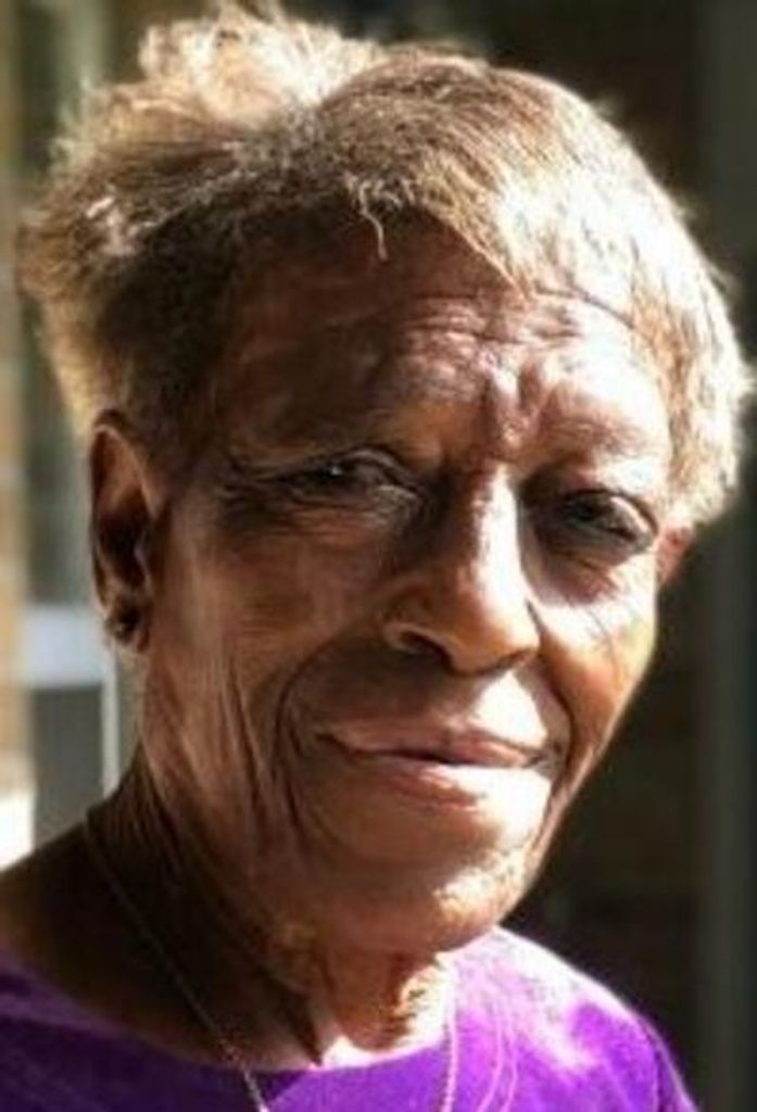 Magiline Ross Profile Photo