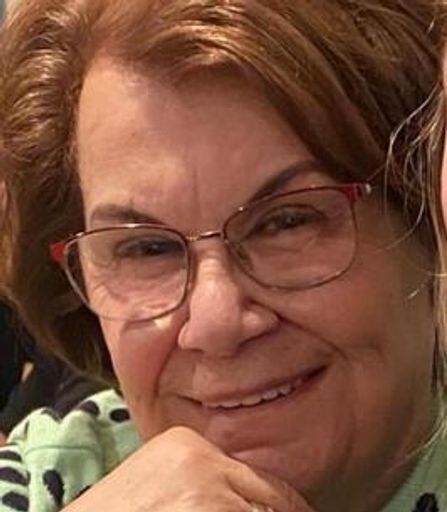 Elizabeth Karipides Profile Photo