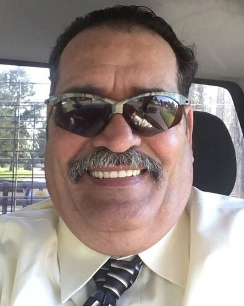 Hoyt Raymond "Tito" Molina
