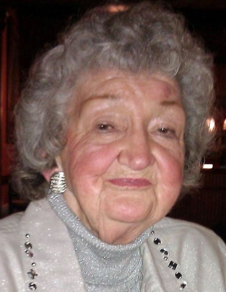 Marilyn Bueschel