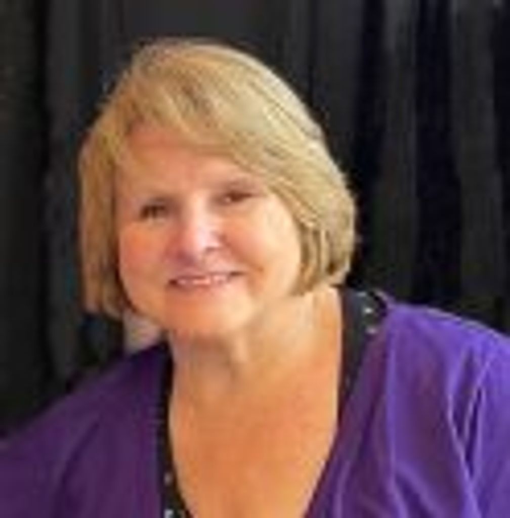 Vickie Lee Nichols Profile Photo