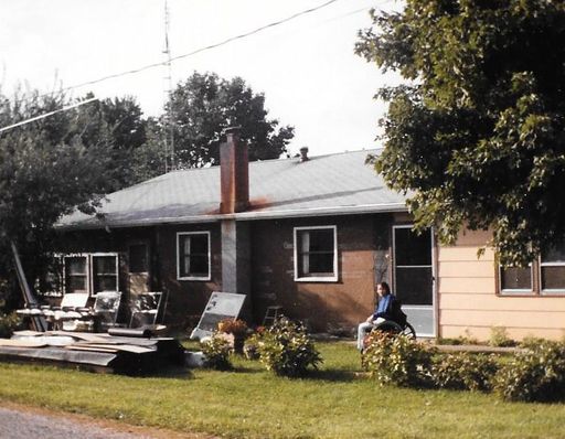 Linda L. Dilling photo gallery thumbnail 61 of 79