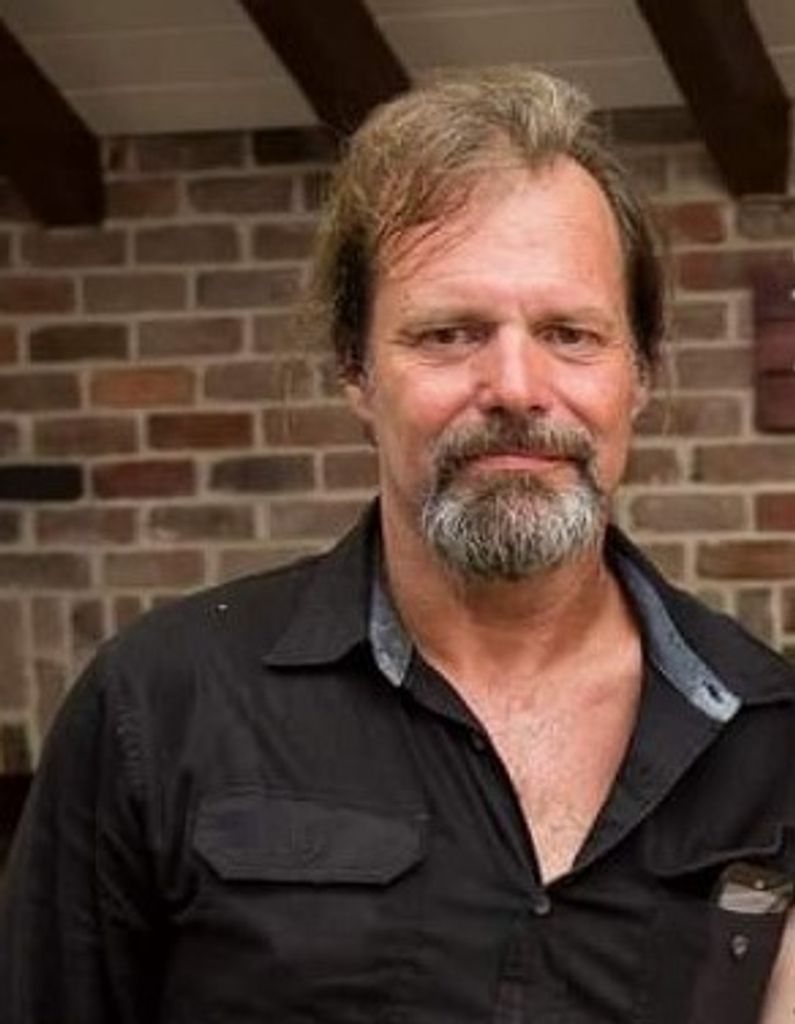 Glenn White