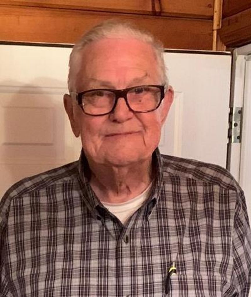Tommy Clayton Wisecarver Profile Photo