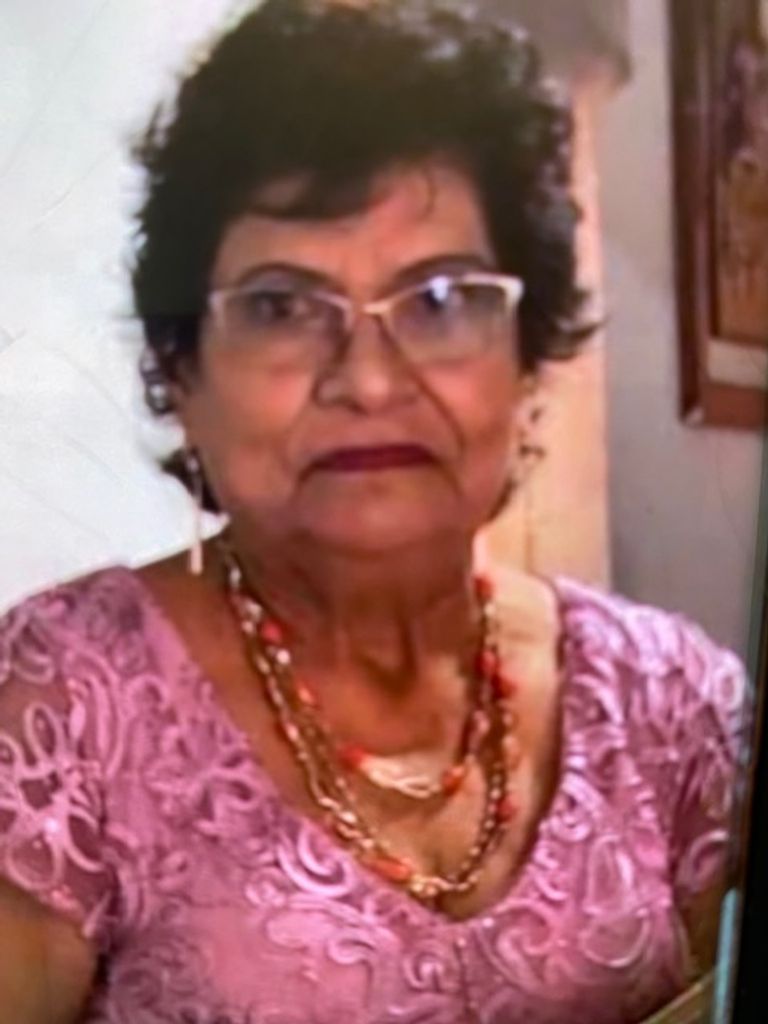 Estela F. Bustos