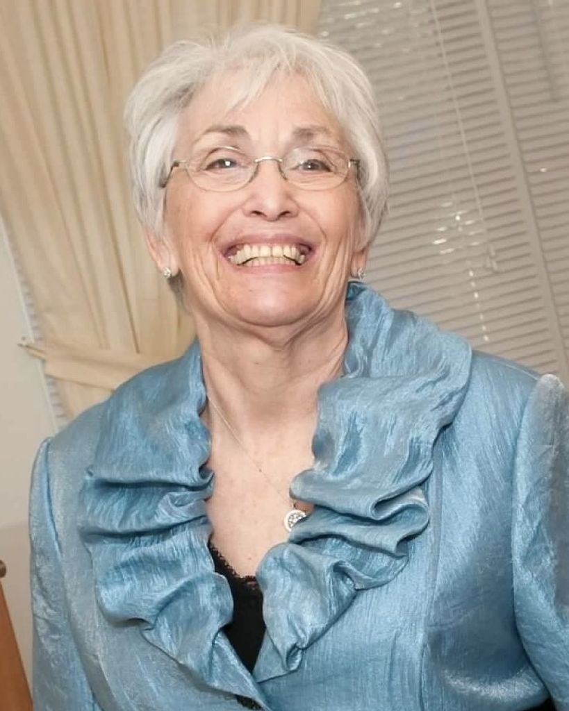 Lynn M Forbes Profile Photo
