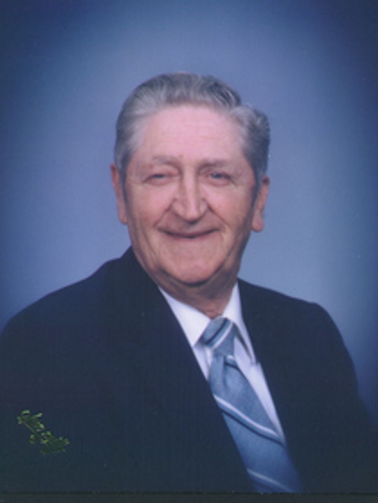 Lloyd L Fields
