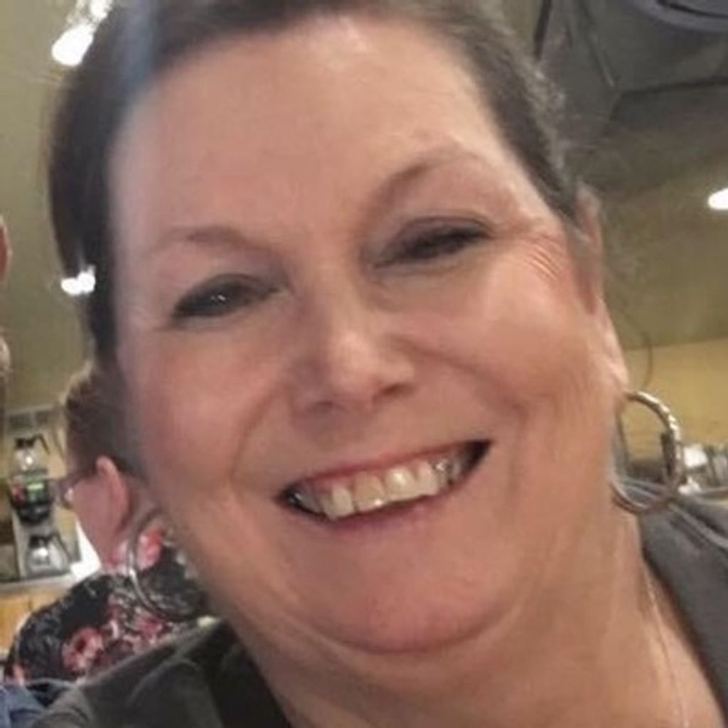 Earnestine Moore Mcneil Profile Photo