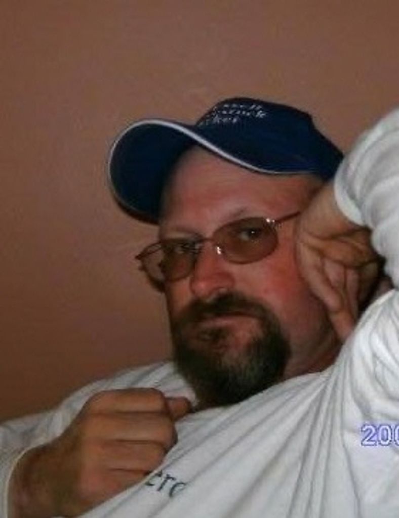 Kenneth Raymond Noah Profile Photo