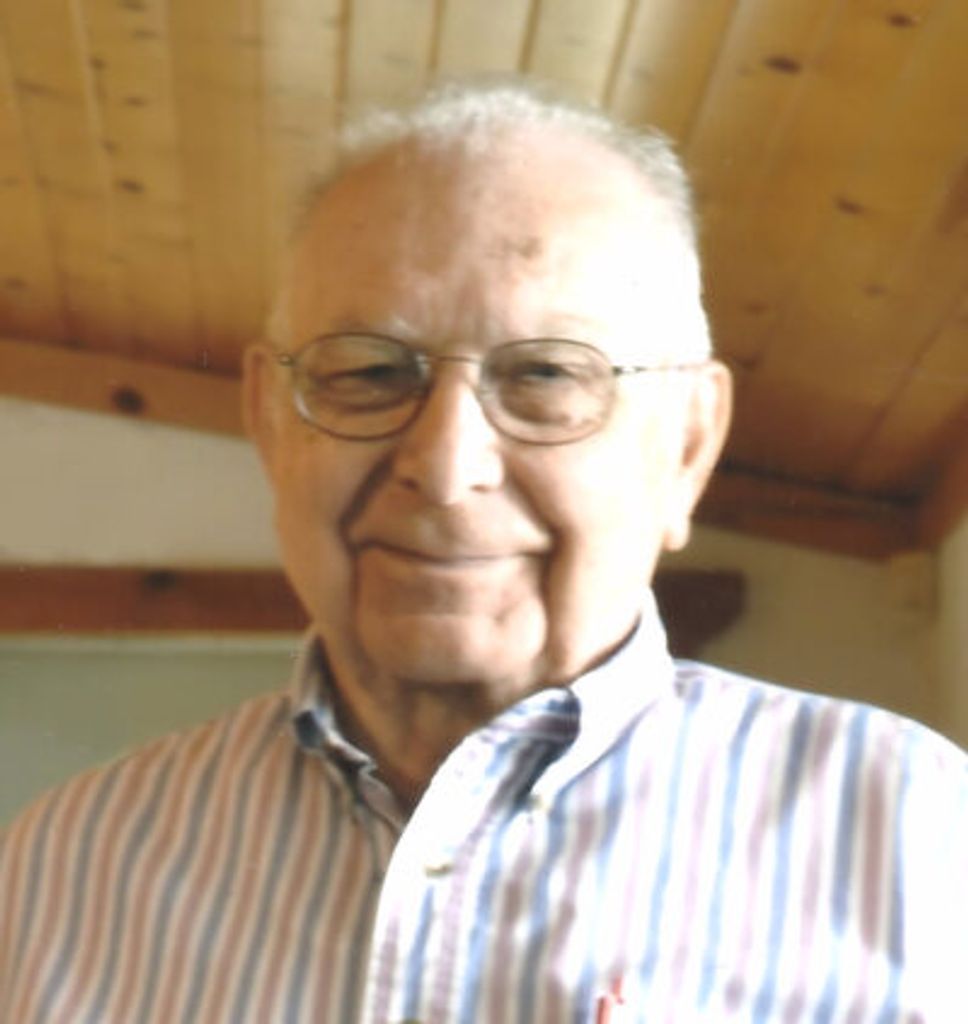 Eugene H Niess Profile Photo