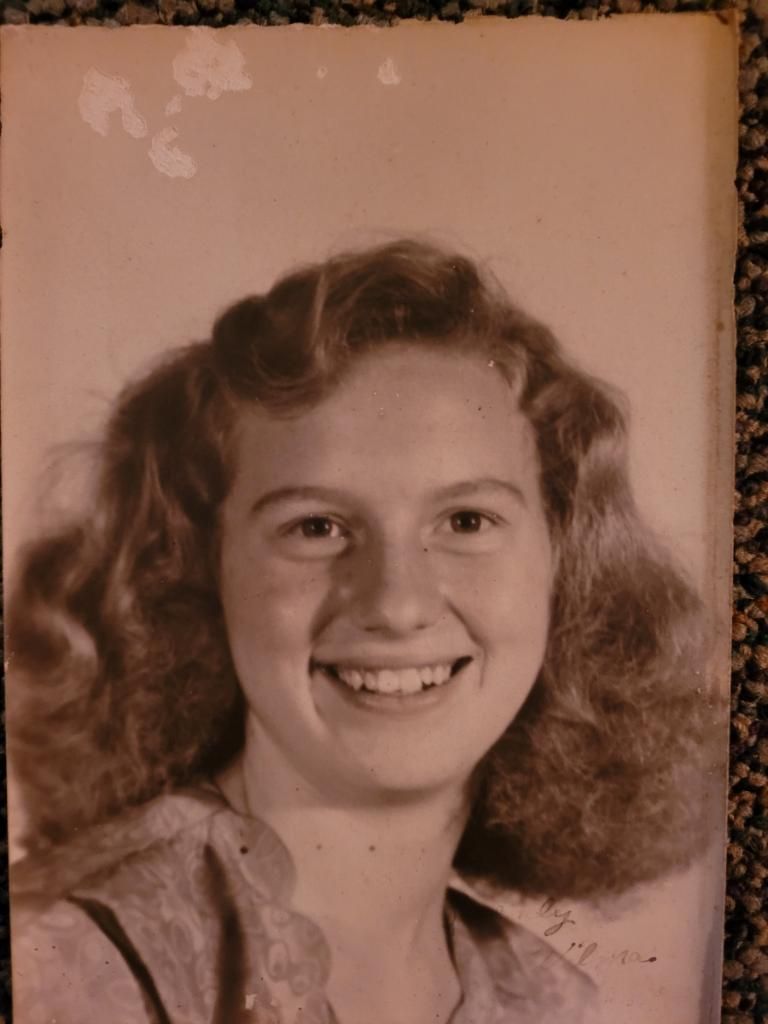 Wilma Marie Russell
