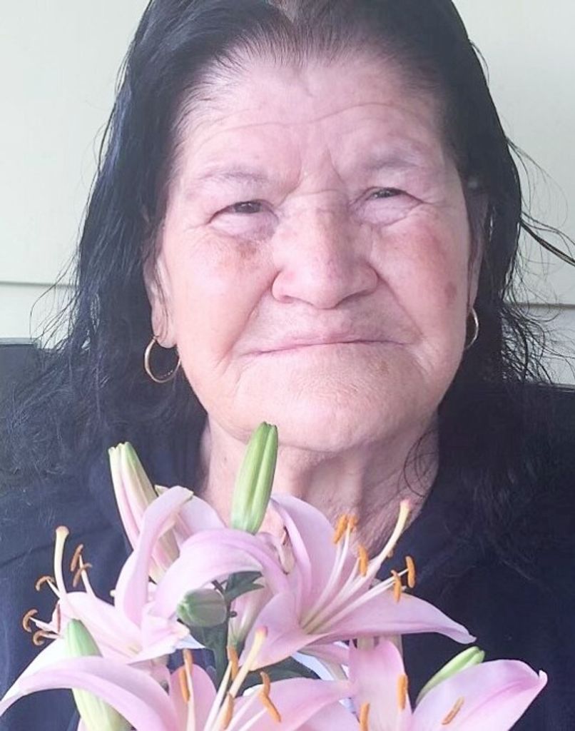 Lorenza Luna De Guzman