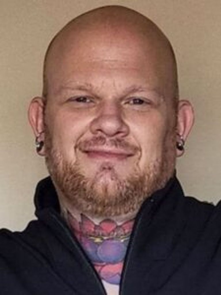 Christopher Mackenzie Lomenda