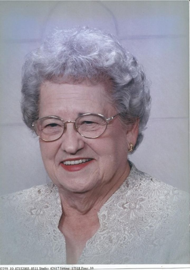Julia Vyvjala Stryk Profile Photo