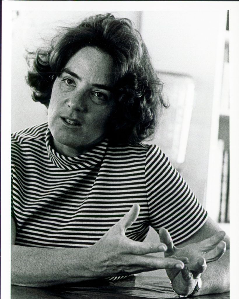 Lynn Simons Profile Photo