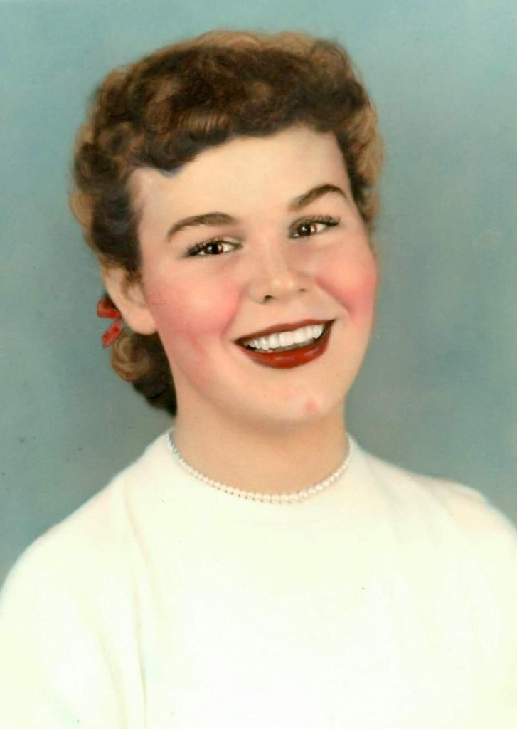 Beverly Bee Bretsnyder Profile Photo