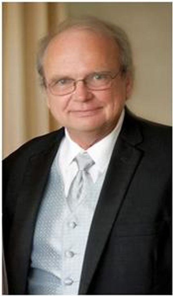 William C. Carlson Profile Photo