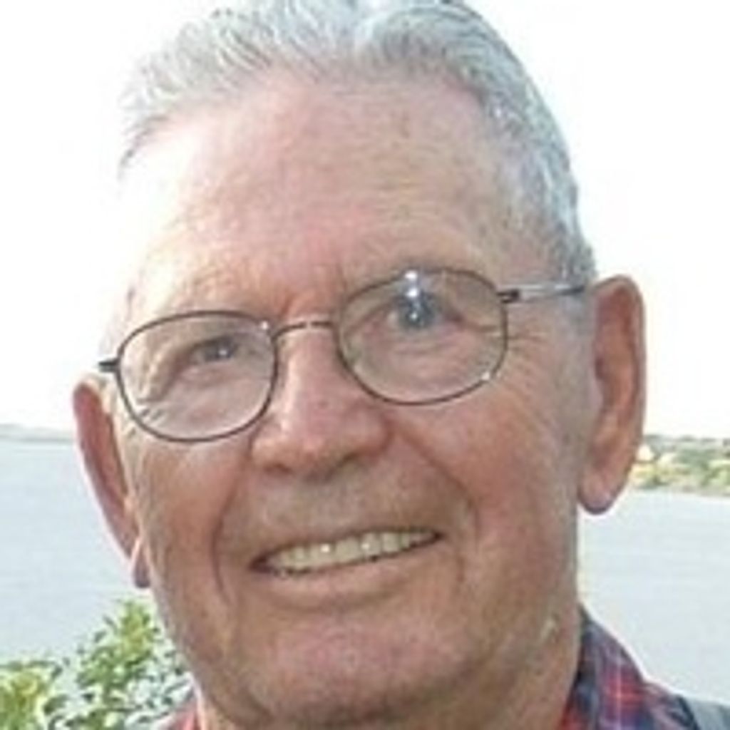 Douglas  E Mitchell Profile Photo