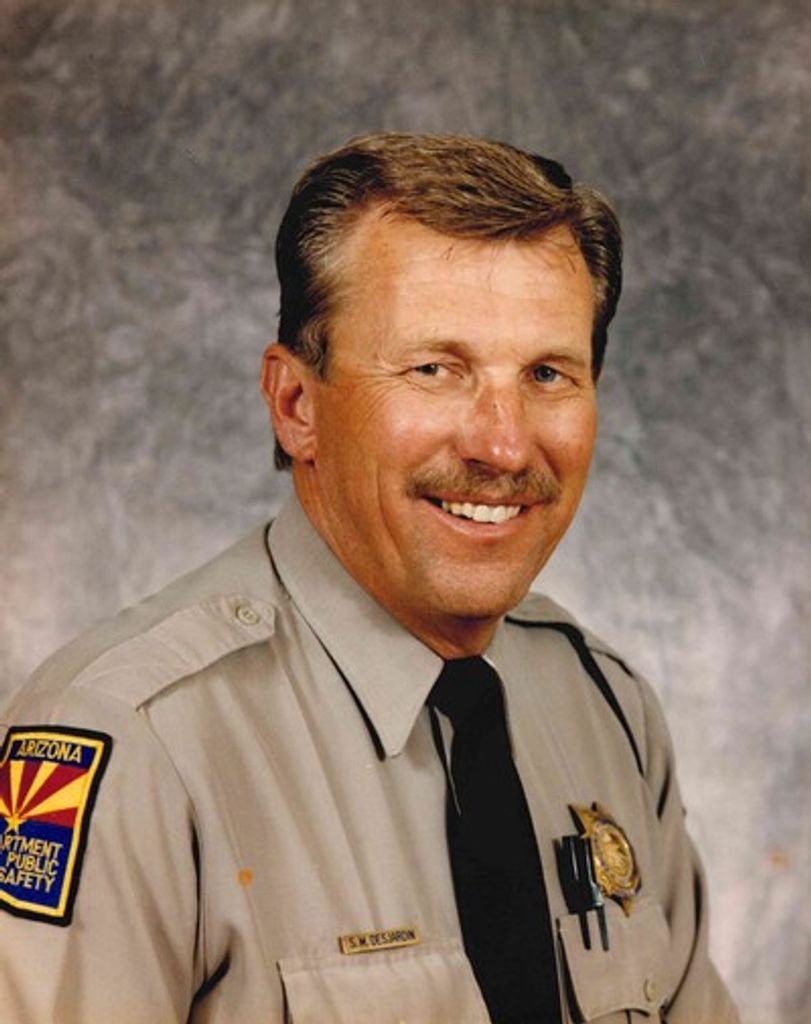 Stephen Miles Des Jardin Profile Photo