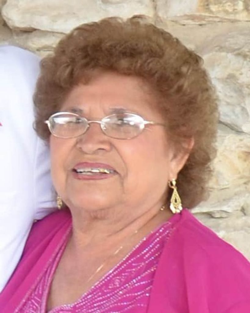 Maria Victoria Garcia