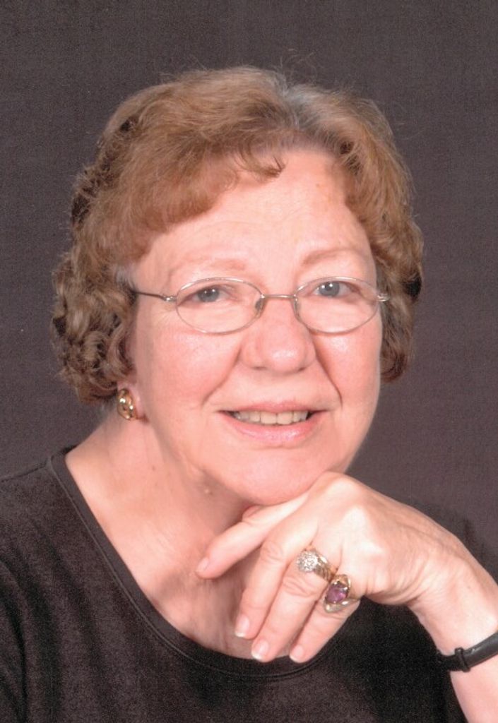 Glyndylon "Gwen" Frankie (Davis)  Neill Profile Photo