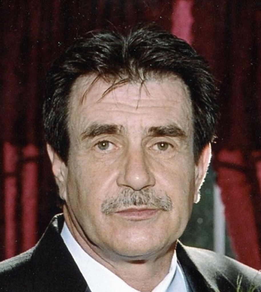 Newton W. Davis, Jr.