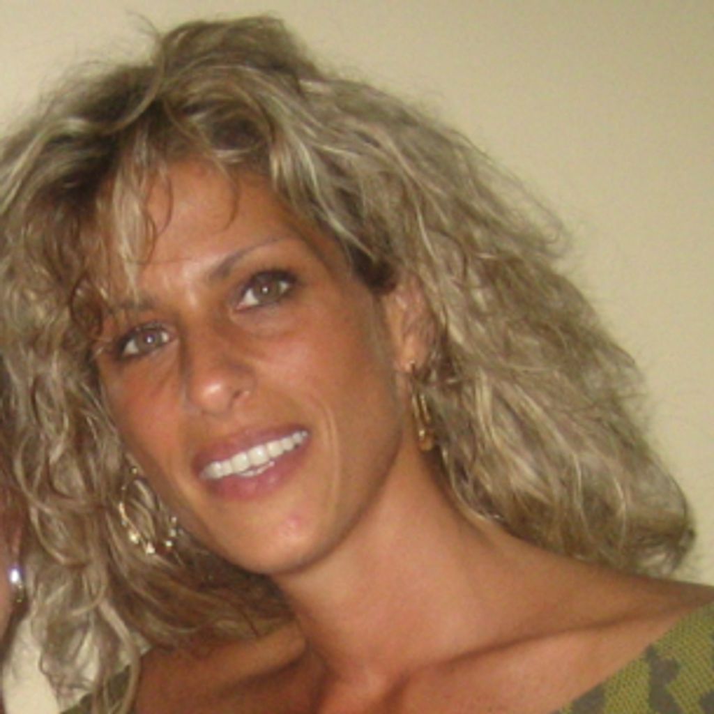 Dina Oswald