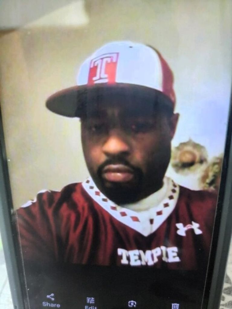 Donald Burton, Jr.
