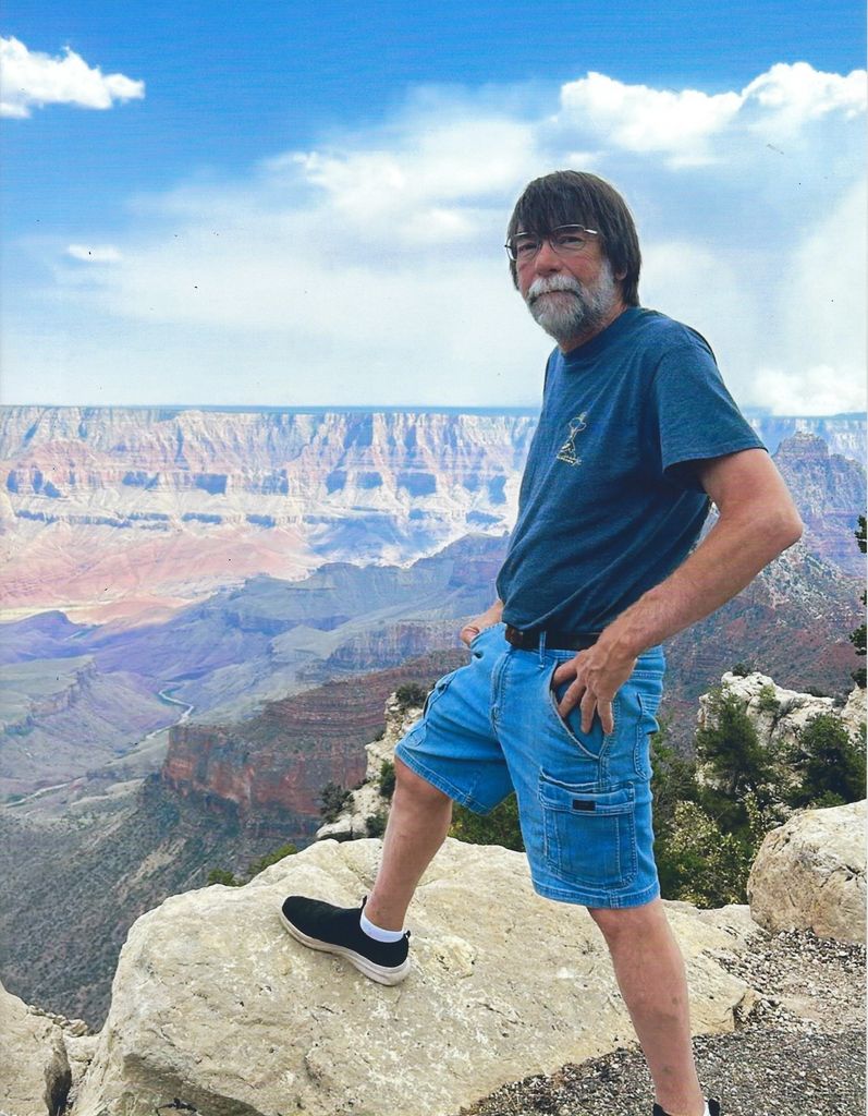 John Fielder Profile Photo