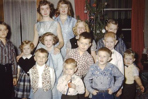 Edward R Thorson photo gallery thumbnail 4 of 7