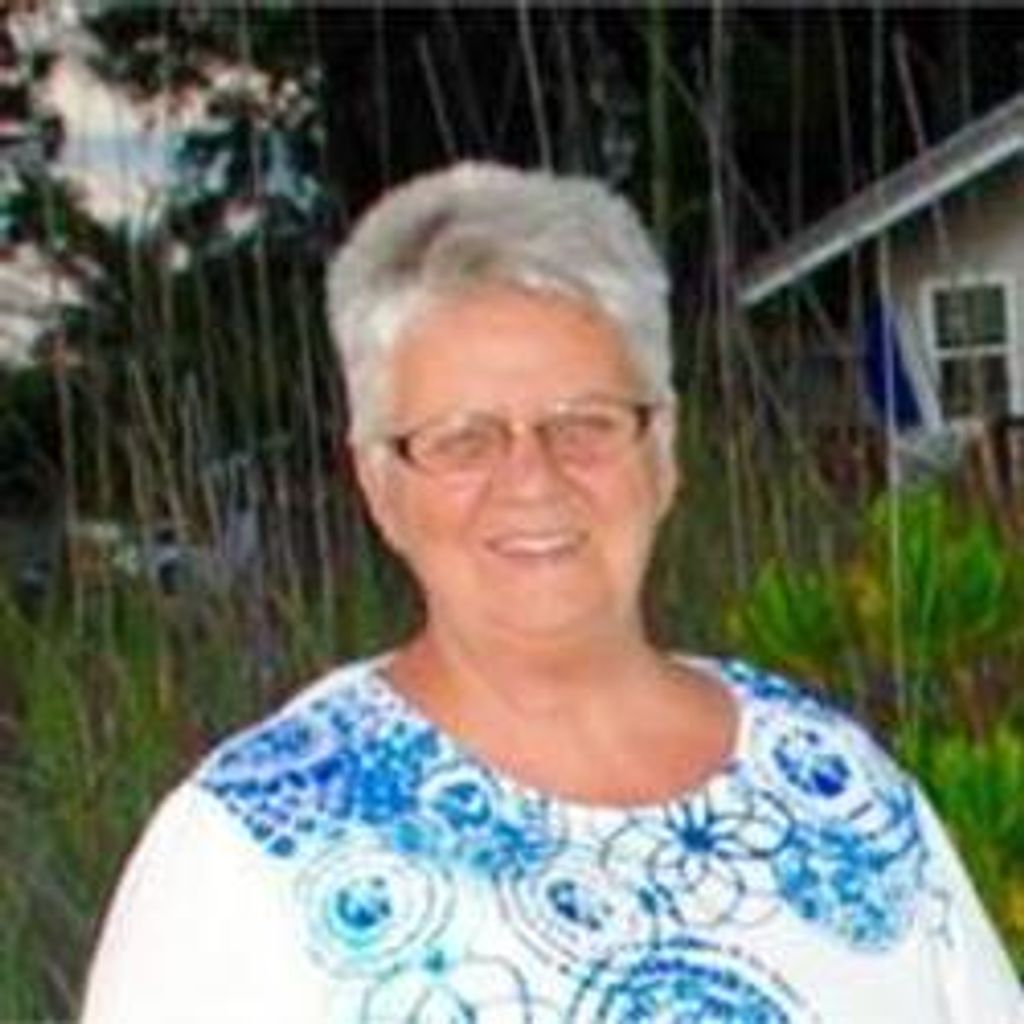 Joyce Schuetz Profile Photo