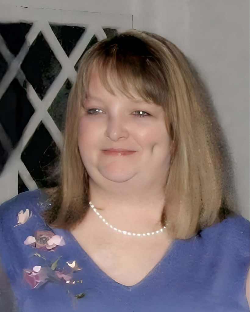 Lisa Ann Poteralski Profile Photo