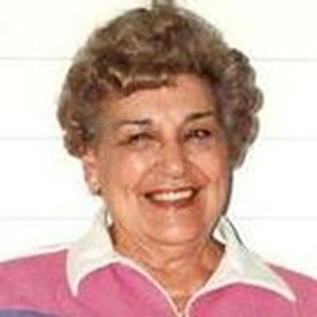 Elizabeth (Laslo)  Toth