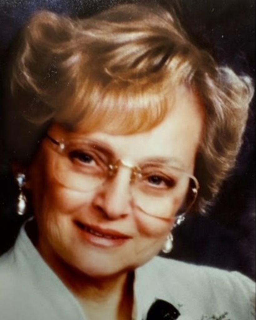 Juliana Knautz Profile Photo