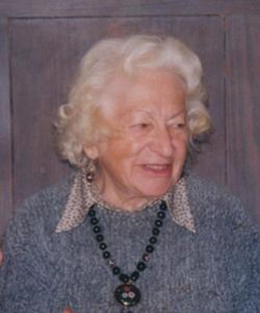 Dena V. (Dipietro) Carbone