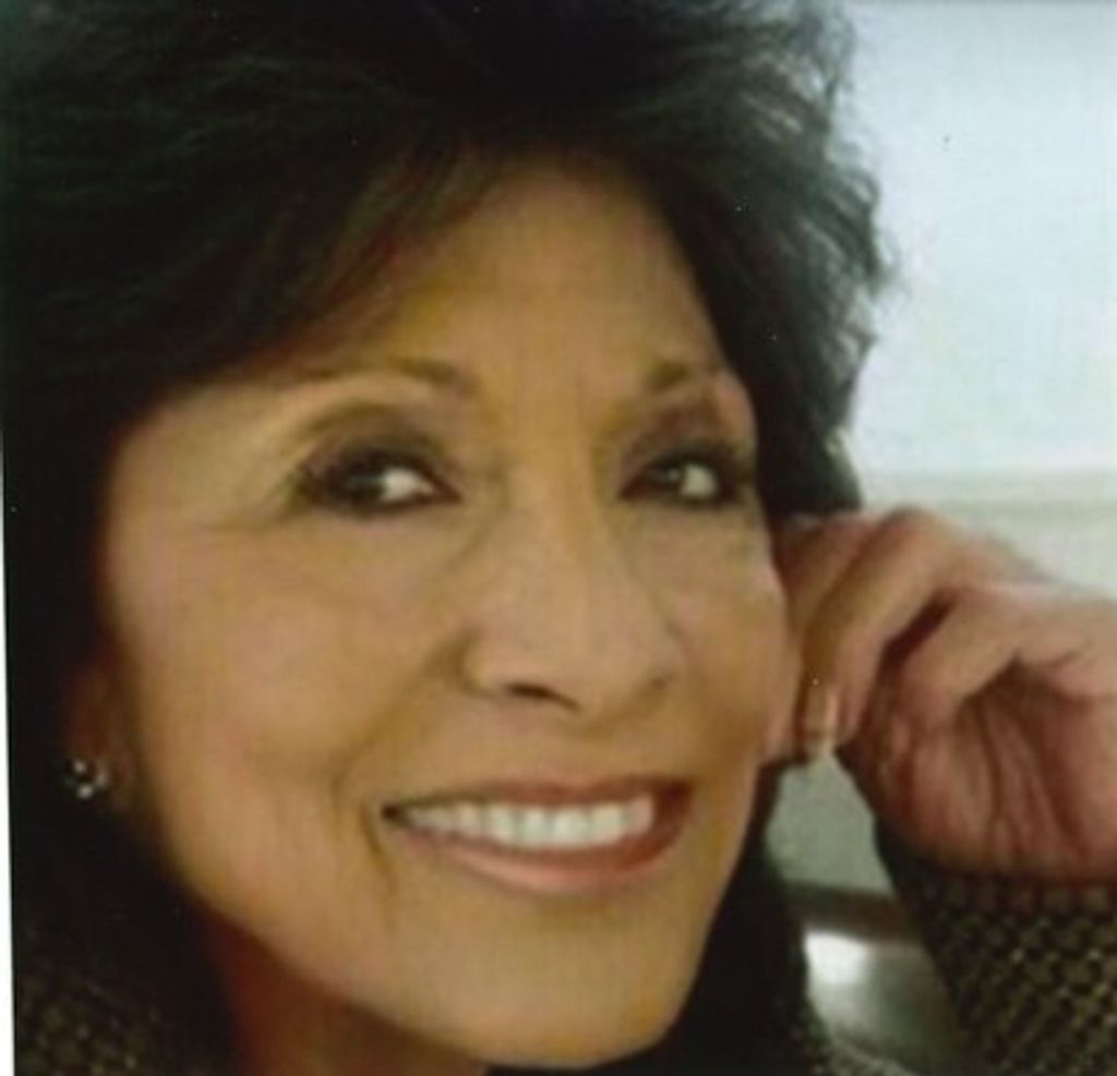 Gloria Maria Terrones Profile Photo