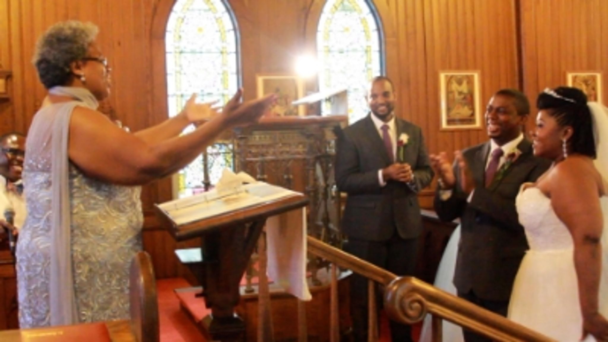 Sarah kemp hi-res stock photography and images - Alamy, image size:2048x1152