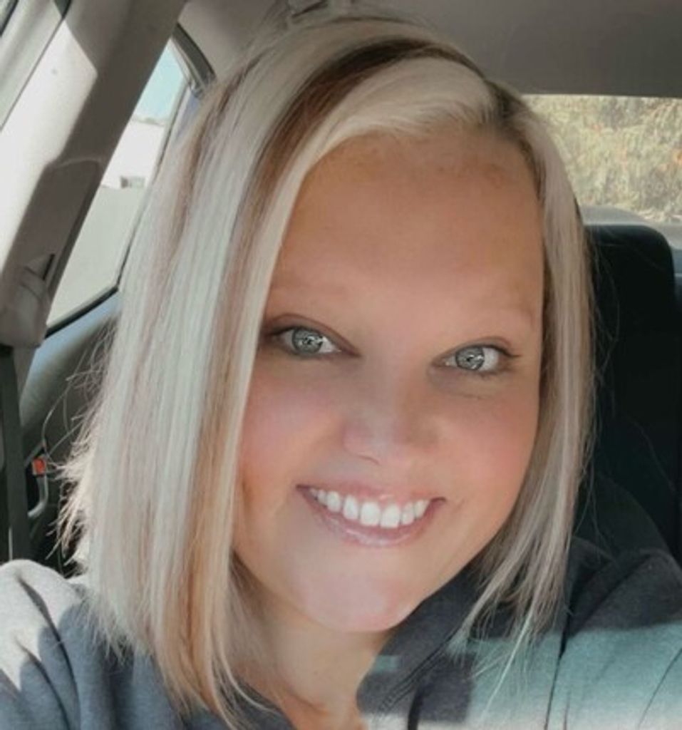 Christy Dawn Truitt Profile Photo