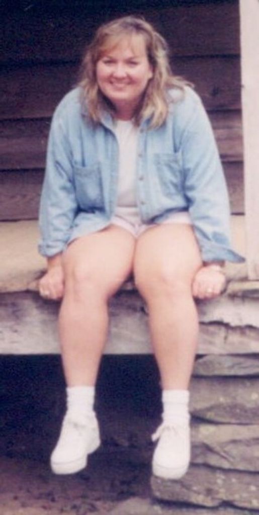 Paula “Mendi” Armenda Watts Davis Profile Photo