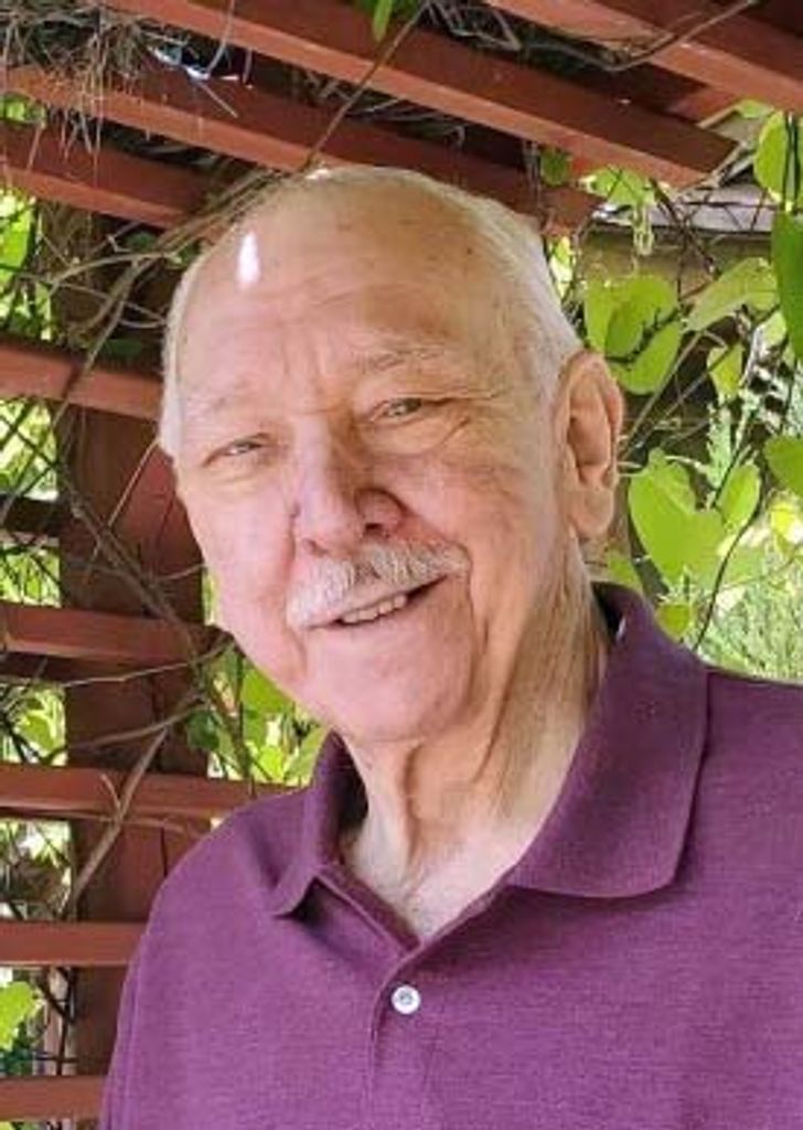 Paul Francis Daniloff Profile Photo
