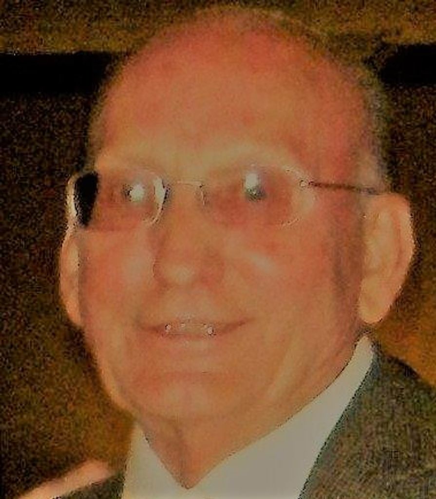 Robert "Gunner" E. Connolly
