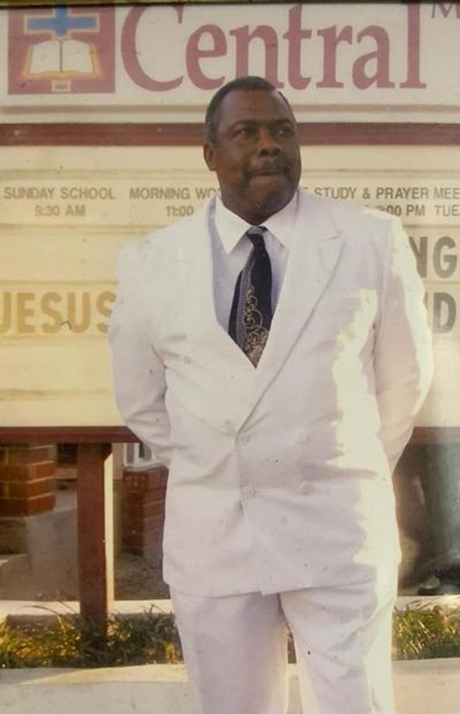 Mr. James "Jimmie" Chisholm Profile Photo