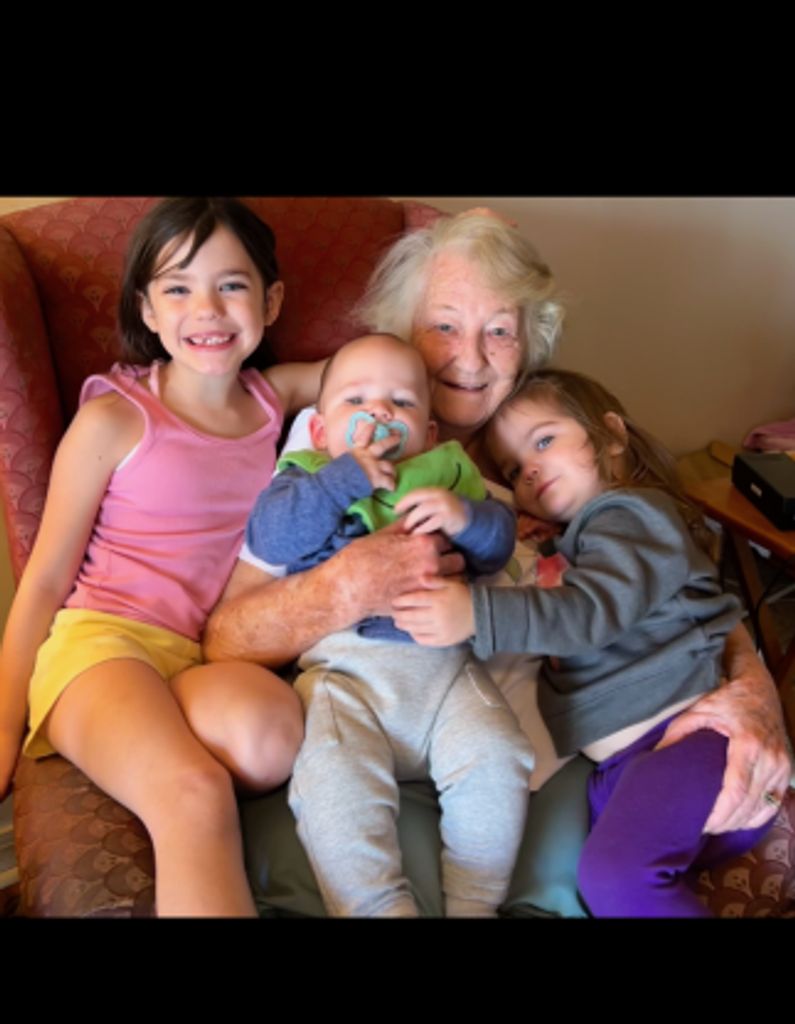 Ruth (Bradley)  Davis Profile Photo