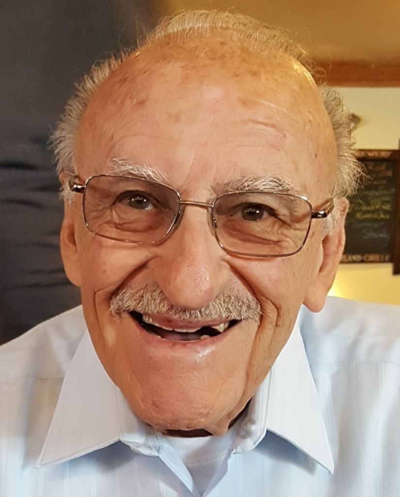 Abraham "Ari" Pieniek