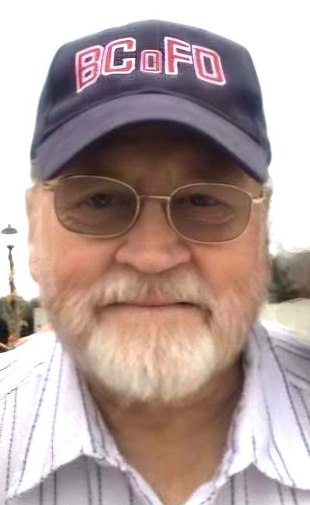 Howard Lee Thomas Profile Photo